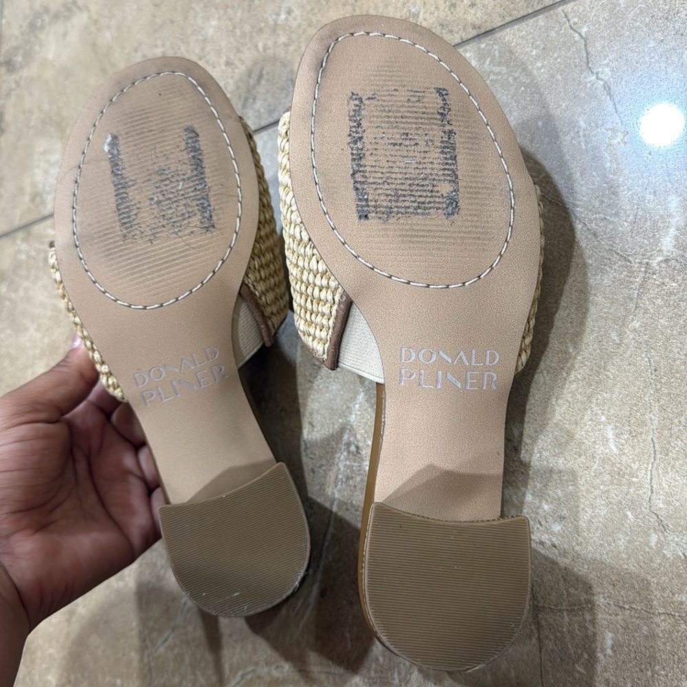 Donald J. Pliner Beige Woven Slide Sandals - Picture 5 of 7
